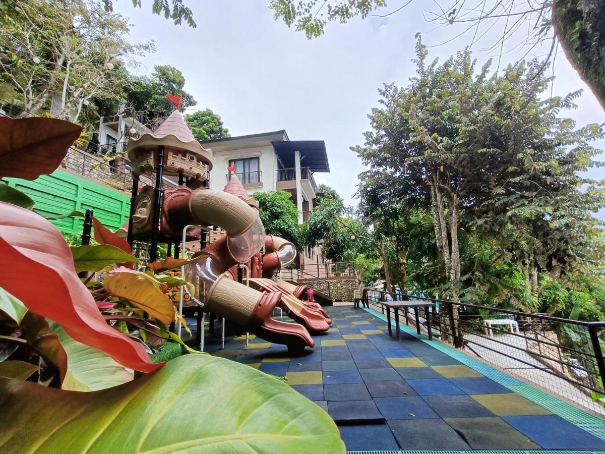 Mist Mountain Resort Powered By Cocotel Cebu Exterior foto