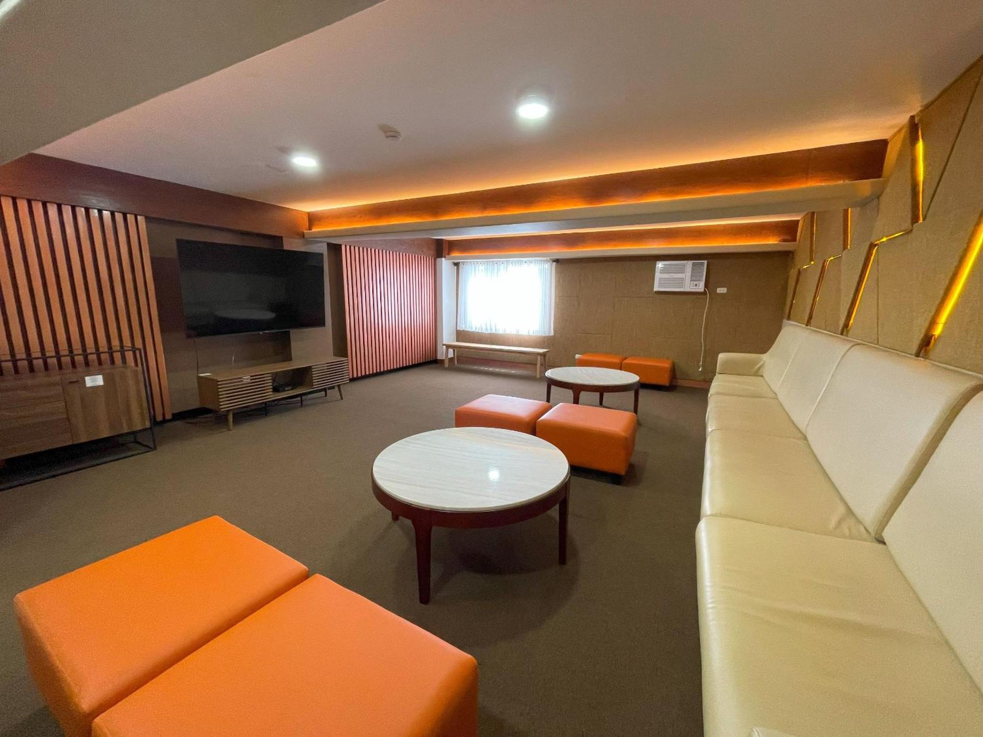 Mist Mountain Resort Powered By Cocotel Cebu Exterior foto