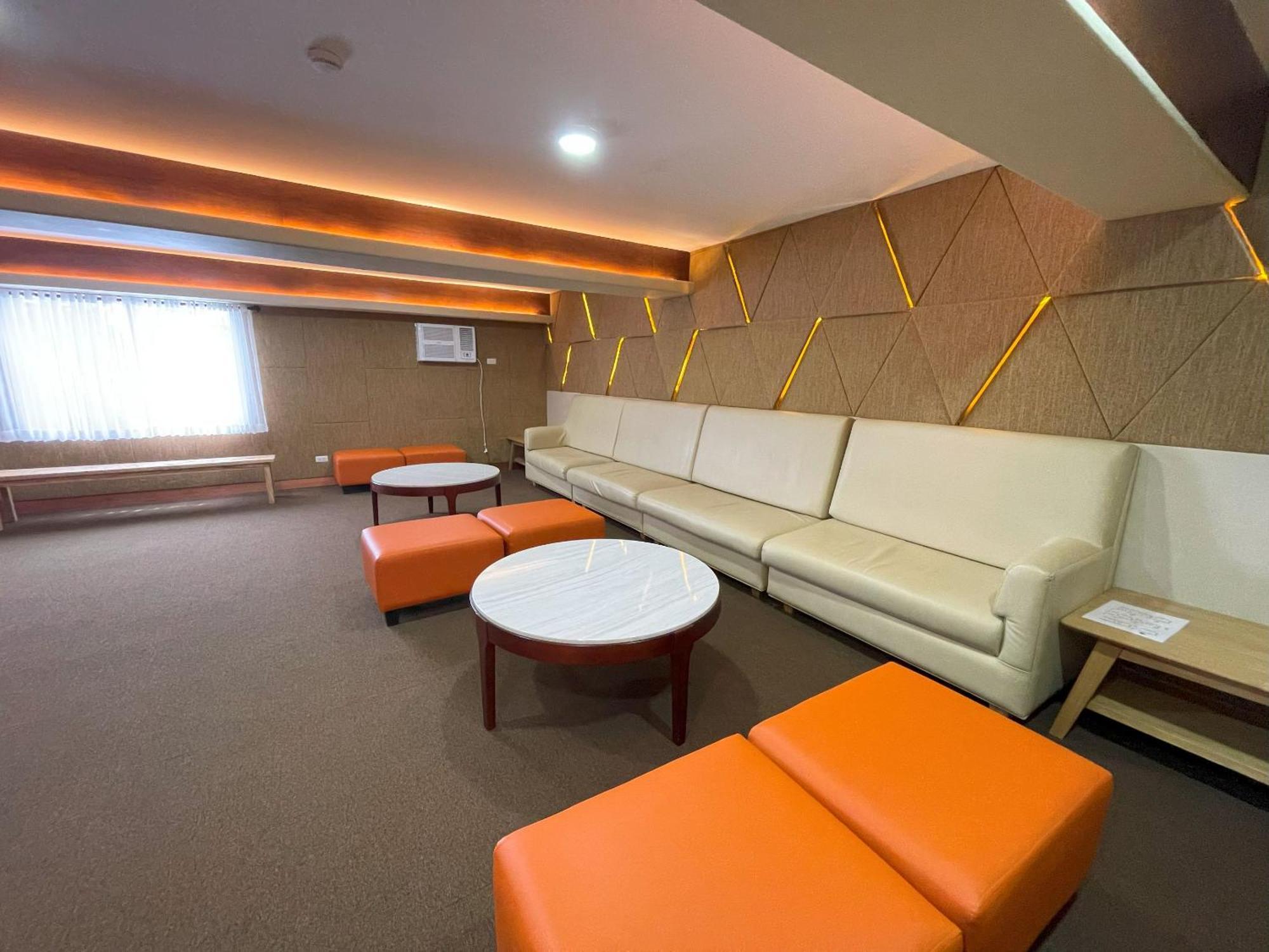 Mist Mountain Resort Powered By Cocotel Cebu Exterior foto