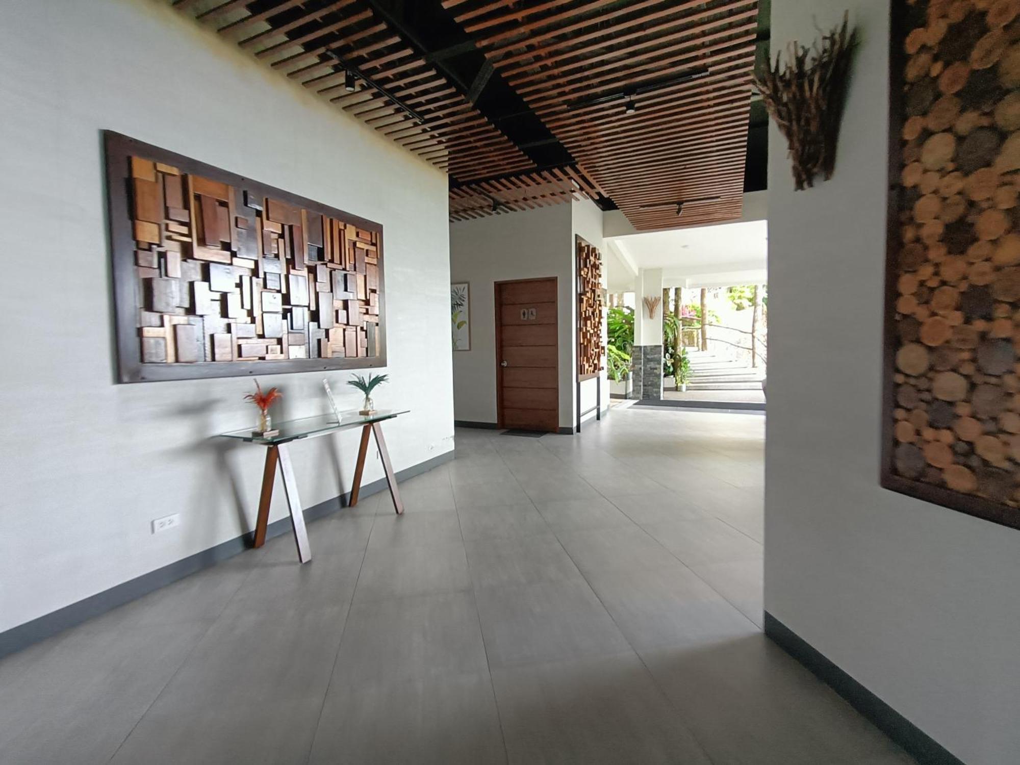 Mist Mountain Resort Powered By Cocotel Cebu Exterior foto