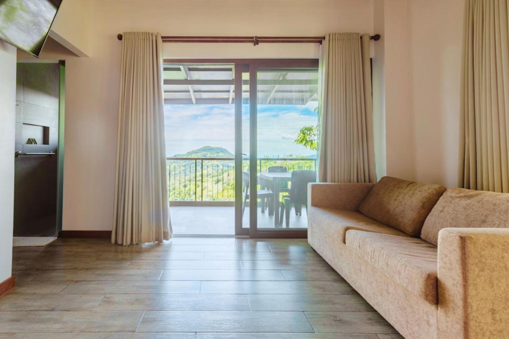 Mist Mountain Resort Powered By Cocotel Cebu Exterior foto